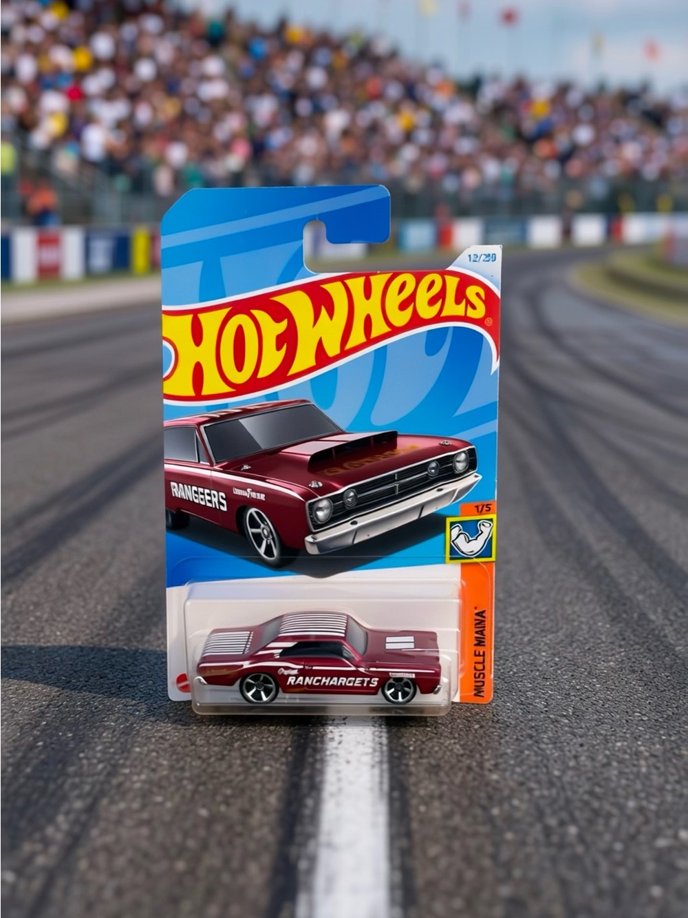 Hot Wheels Maroon ramcharger Die-Cast Muscle Car set